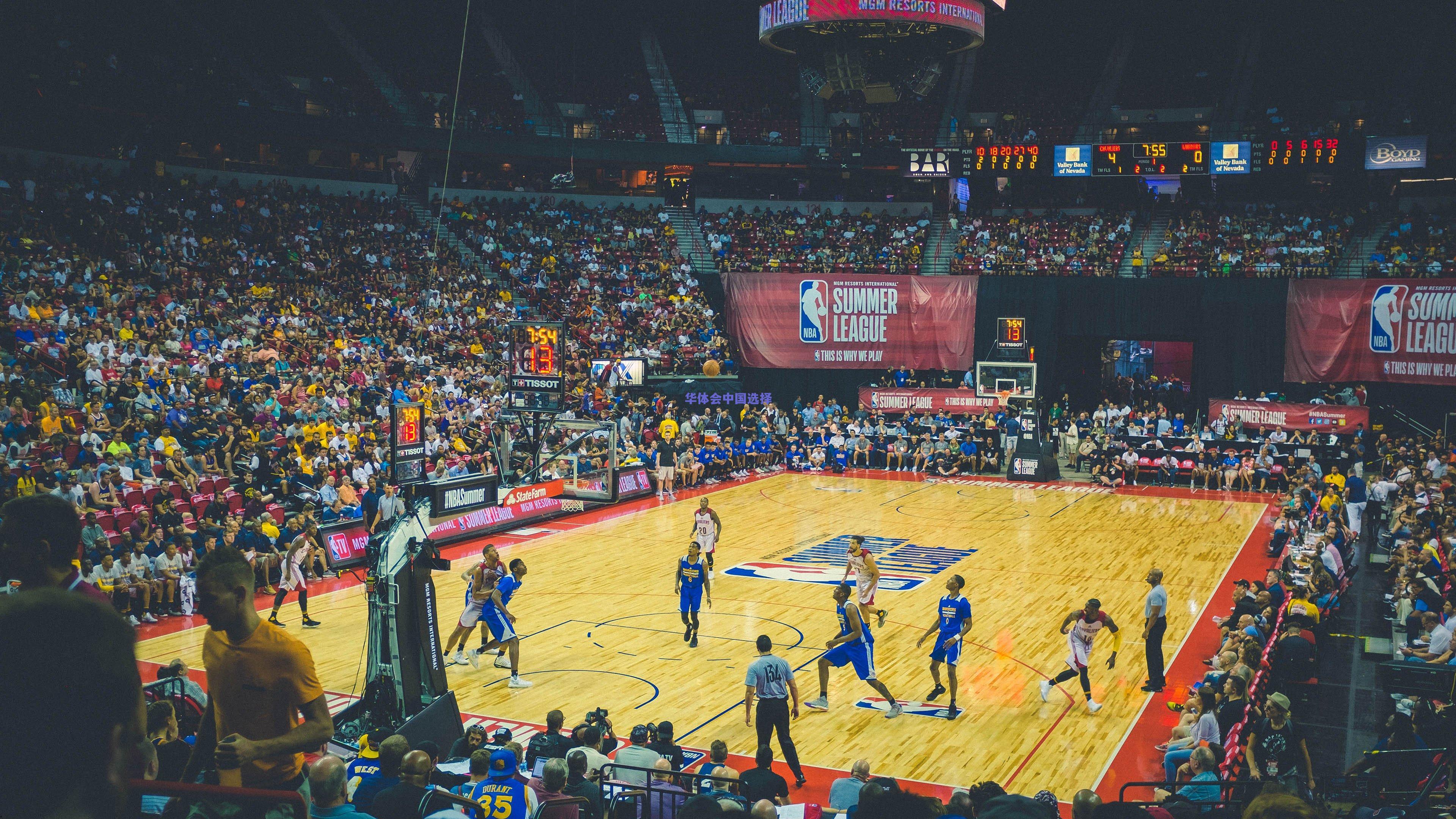 前球探独家揭秘，青训瑰宝阿马斯已就位，被赞唯一准备好驰援曼联一线队的青年才俊